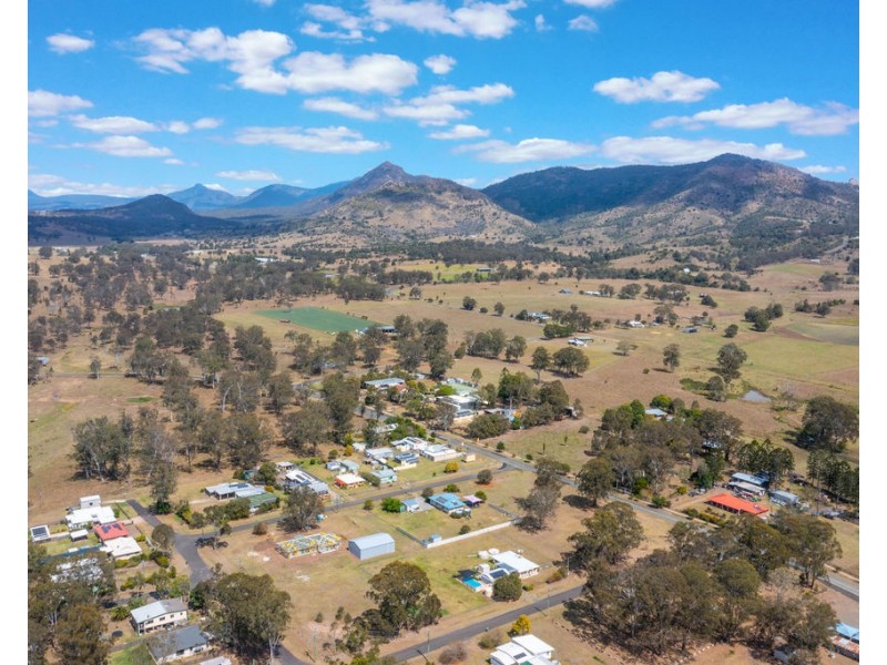 6 Bowman Street, Mount Alford QLD 4310