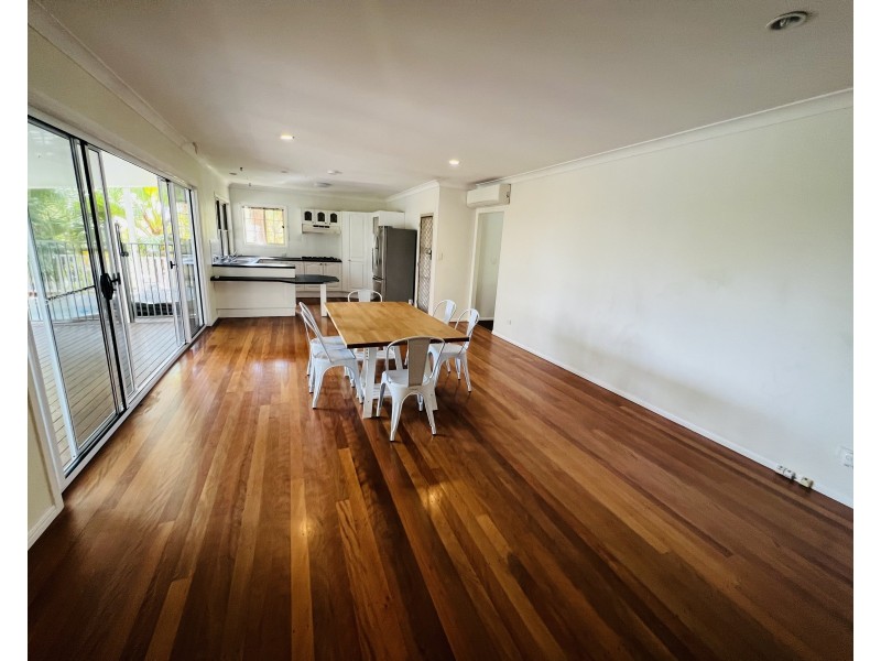 5 Bayview Drive, Tanah Merah QLD 4128