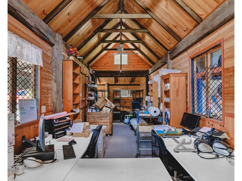 88 Eagle Heights Road, Tamborine Mountain QLD 4272