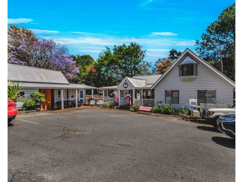 88 Eagle Heights Road, Tamborine Mountain QLD 4272