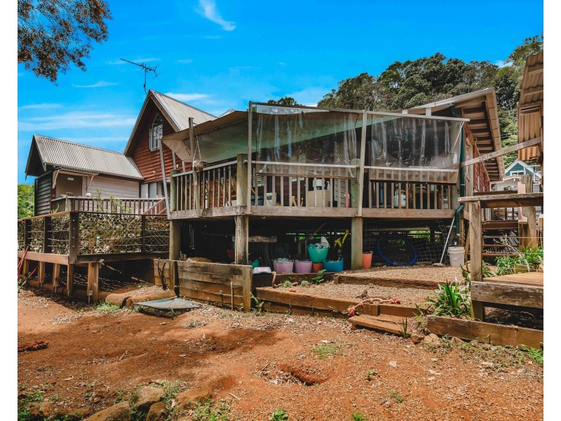 88 Eagle Heights Road, Tamborine Mountain QLD 4272