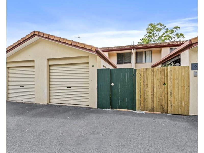 8/4 Sherwood Close, Mudgeeraba QLD 4213