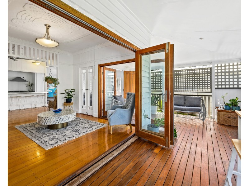 20 Young Street, Milton QLD 4064