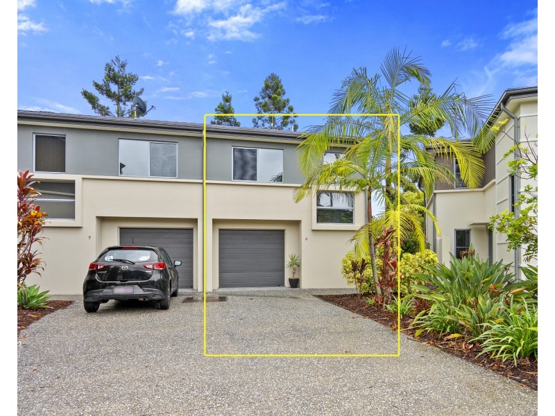 6/1 Belongil Street, Pacific Pines QLD 4211