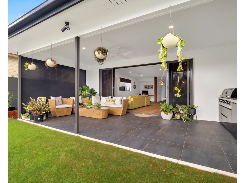 6 Mara Place, Ashgrove QLD 4060