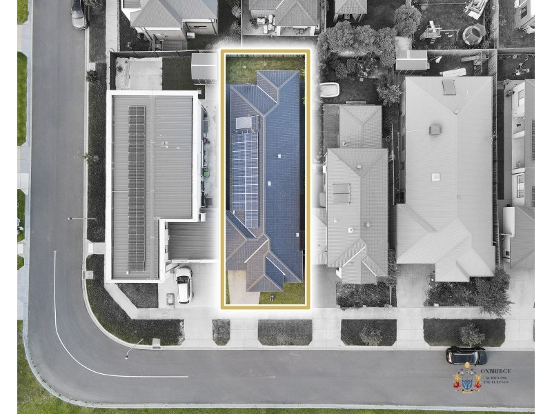 33 Barley Crescent, Clyde North VIC 3978