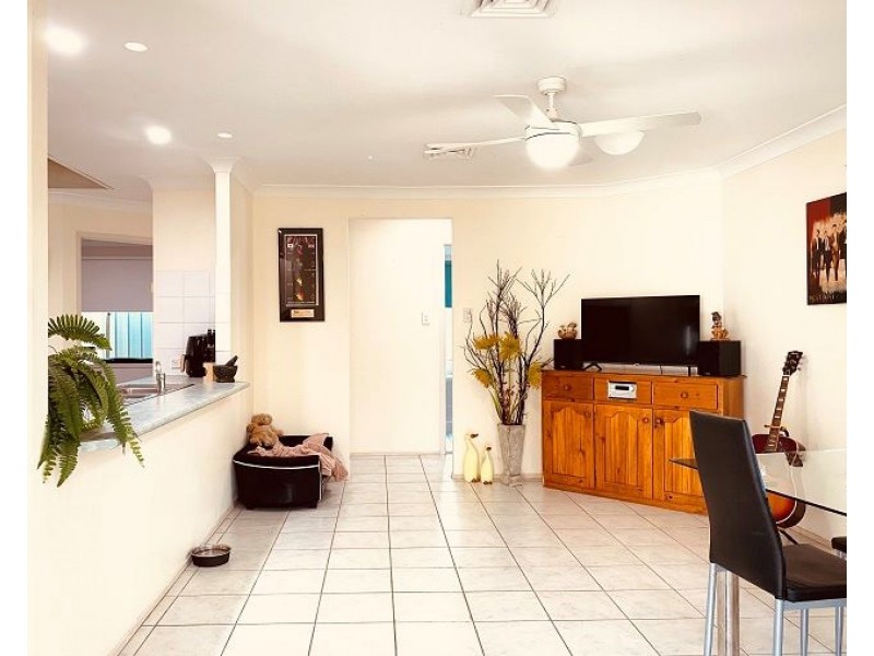 66 Yeramba Road, Summerland Point NSW 2259