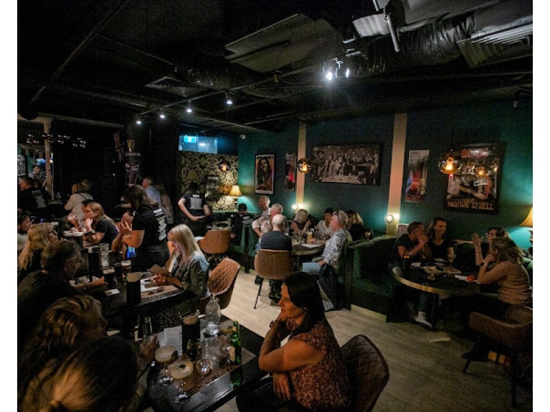 12-13/15 Victoria Avenue, Broadbeach QLD 4218