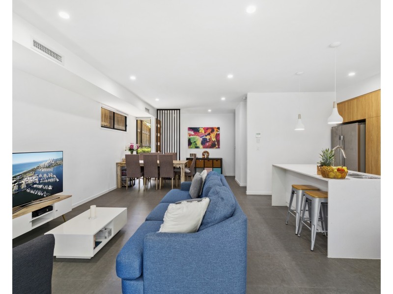 82/28 Bonogin Road, Mudgeeraba QLD 4213