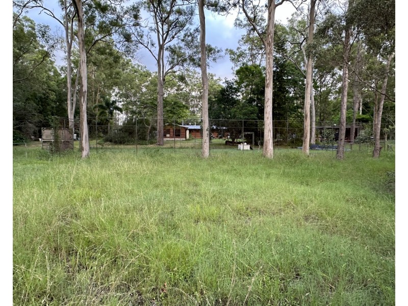 36 Luke Road, Buccan QLD 4207