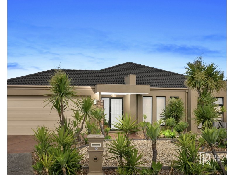 10 Overbank Street, Roxburgh Park VIC 3064