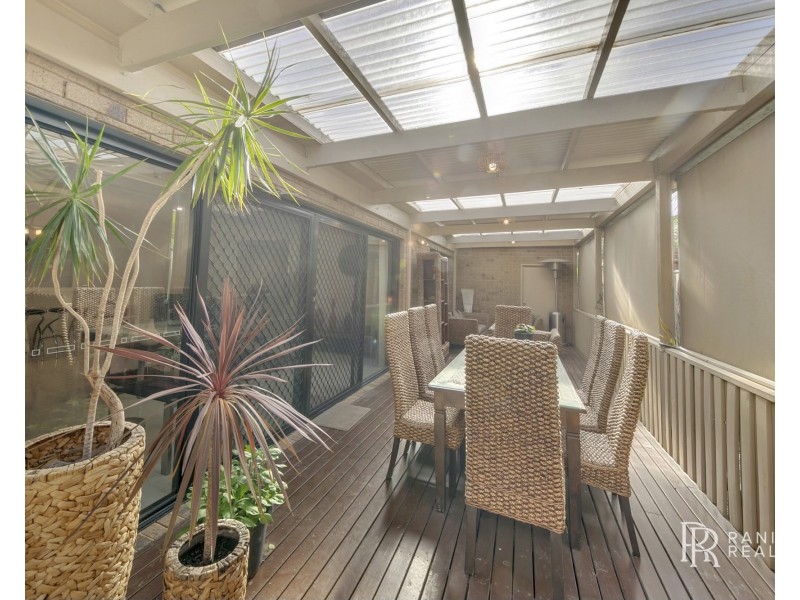 10 Overbank Street, Roxburgh Park VIC 3064