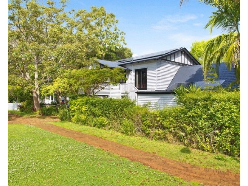 1 Wongawallan Road, Tamborine Mountain QLD 4272