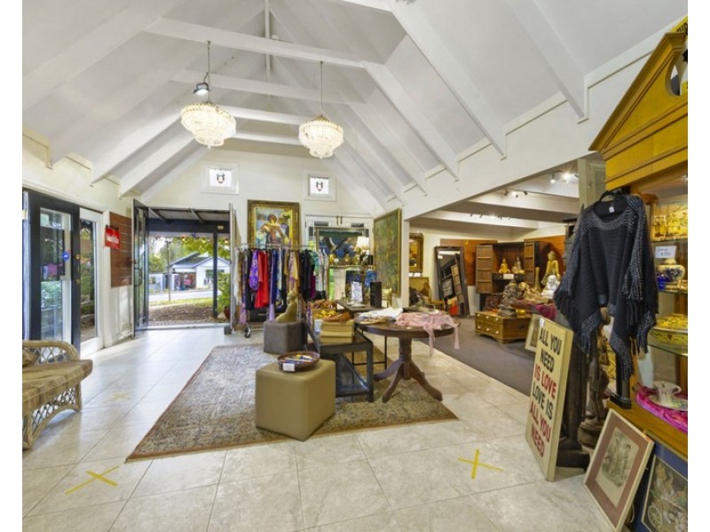 1 Wongawallan Road, Tamborine Mountain QLD 4272