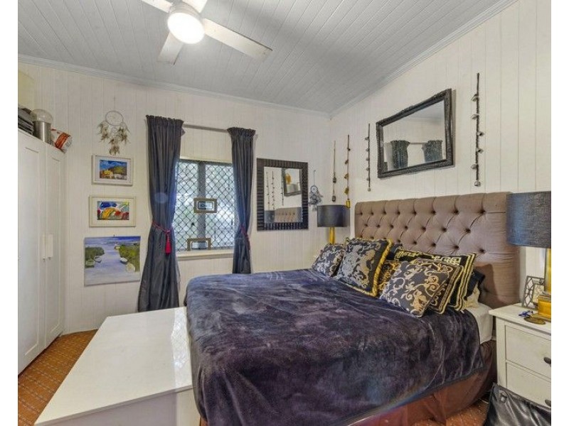 1 Wongawallan Road, Tamborine Mountain QLD 4272