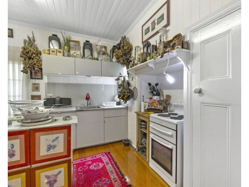 1 Wongawallan Road, Tamborine Mountain QLD 4272