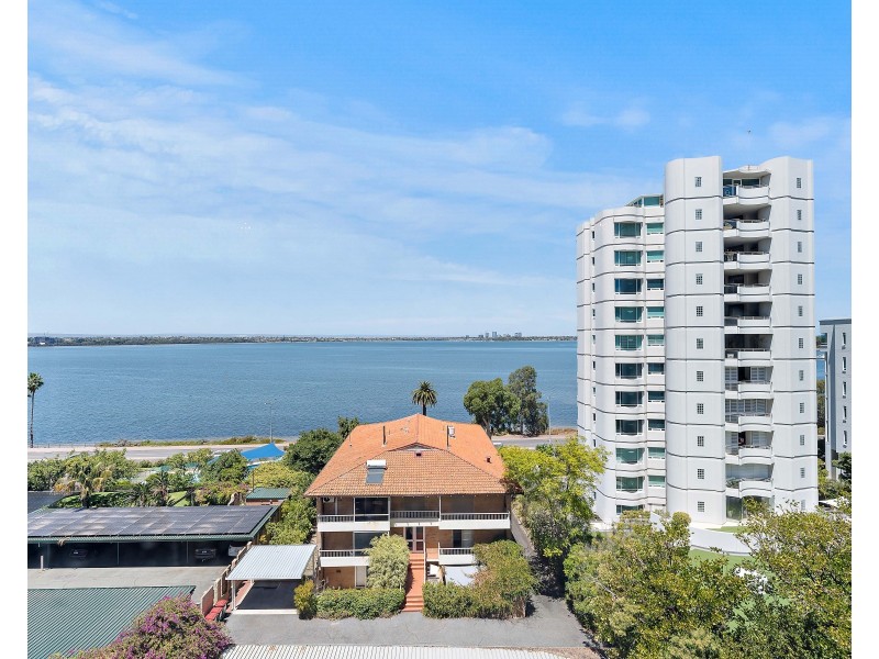 51/4 Crawley Avenue, Crawley WA 6009