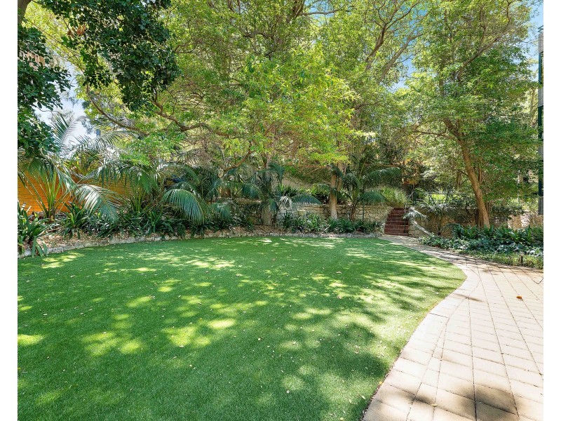 51/4 Crawley Avenue, Crawley WA 6009