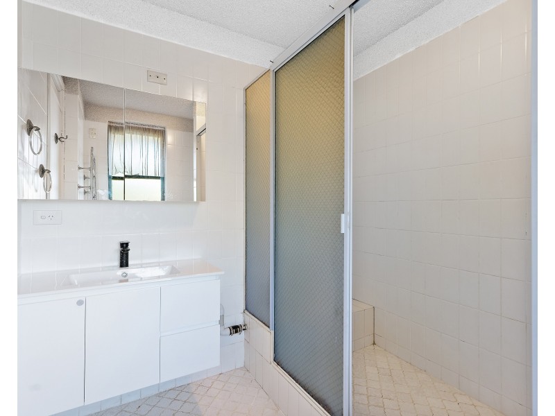 51/4 Crawley Avenue, Crawley WA 6009