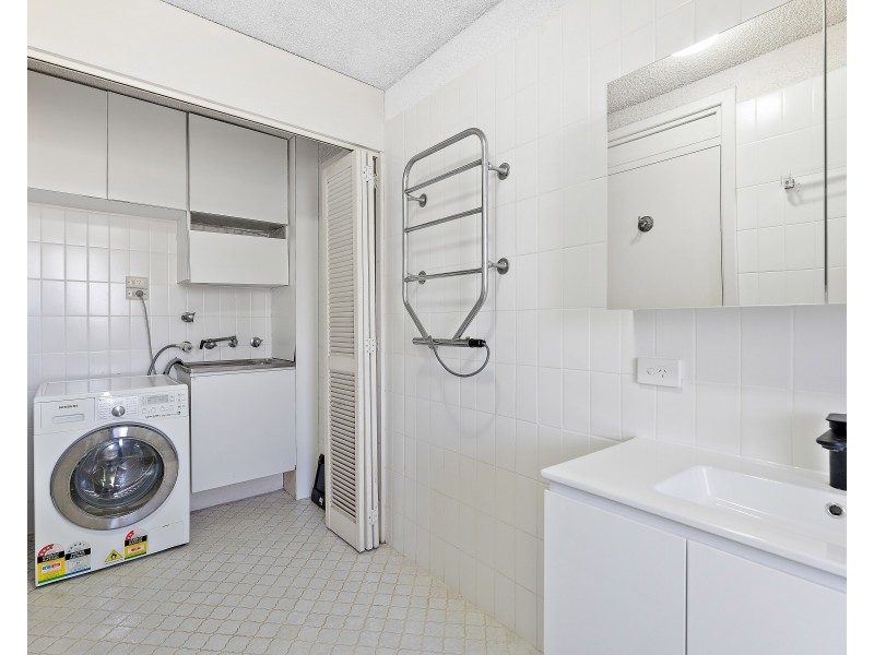 51/4 Crawley Avenue, Crawley WA 6009