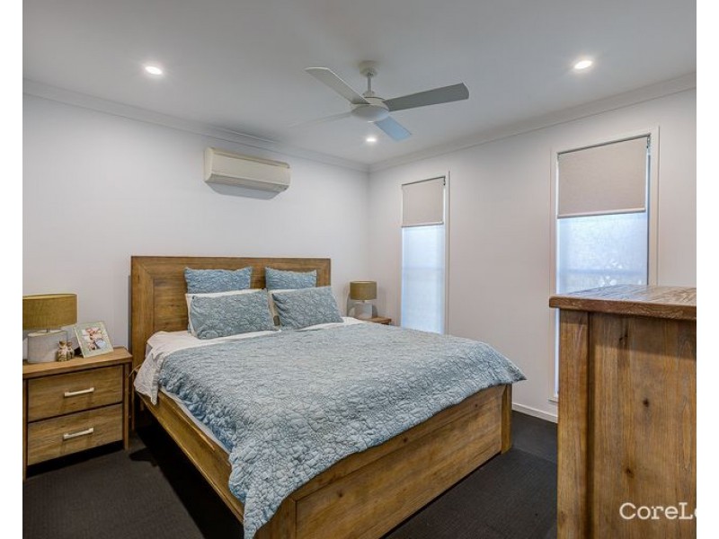 67 Ridgevale Boulevard, Holmview QLD 4207