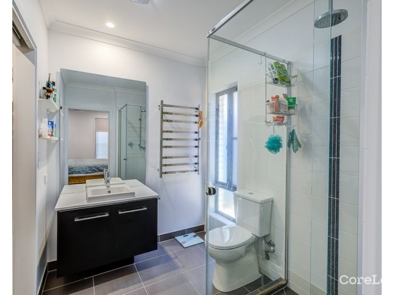 67 Ridgevale Boulevard, Holmview QLD 4207