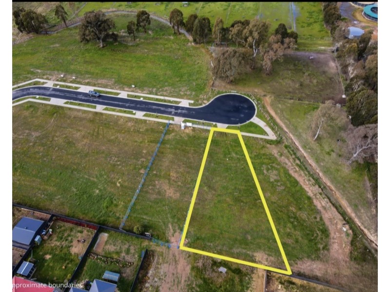 42 Grayling Street, Seymour VIC 3660