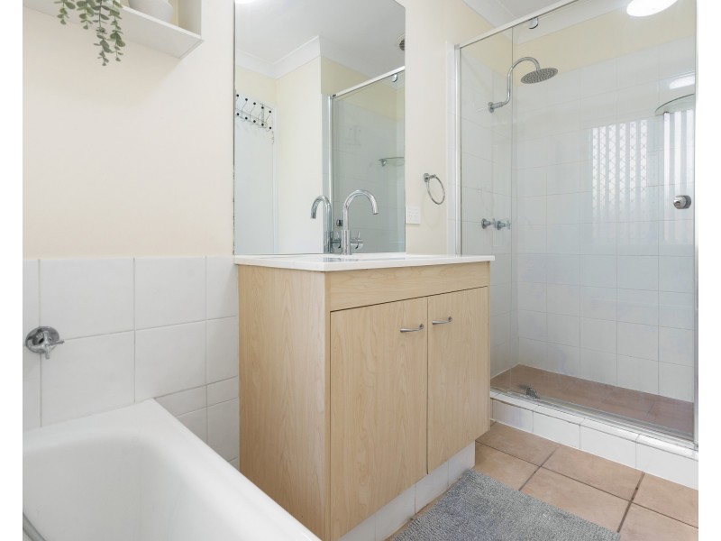 10 Cutter Court, Helensvale QLD 4212