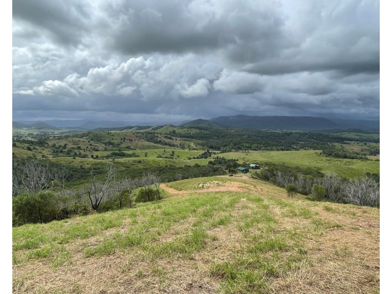 158 Axelsen Drive, Villeneuve QLD 4514