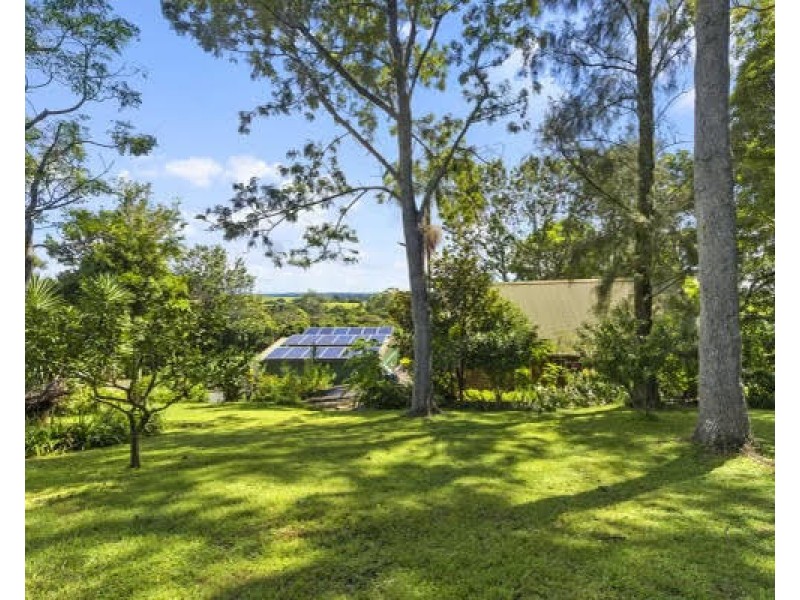 1 Jacaranda Court, Beechmont QLD 4211