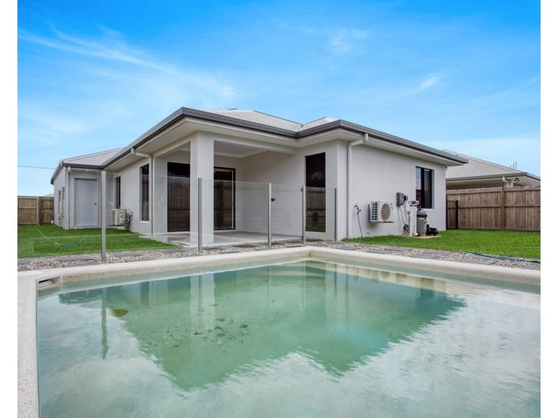 16 Charleston Way, Smithfield QLD 4878