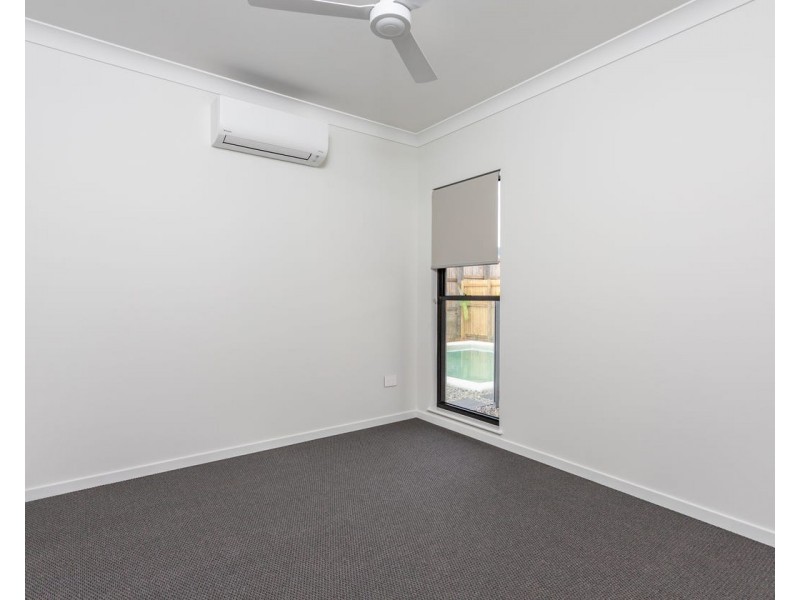 16 Charleston Way, Smithfield QLD 4878
