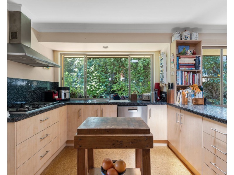 42-44 Alpine Terrace, Tamborine Mountain QLD 4272