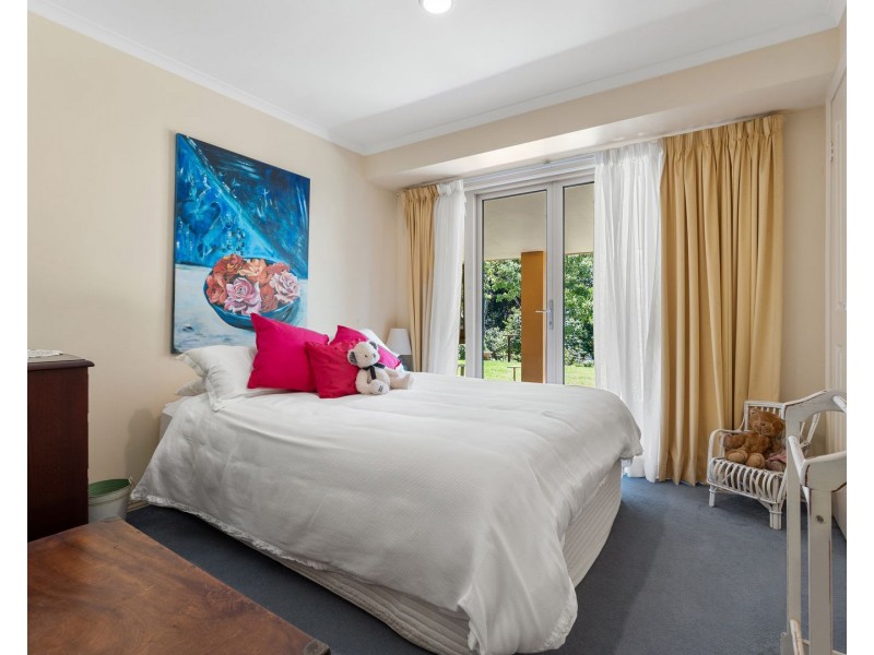 42-44 Alpine Terrace, Tamborine Mountain QLD 4272