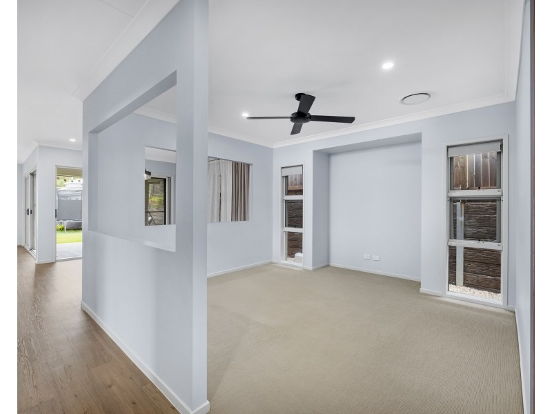 52 McMonagle Crescent, Bellbird Park QLD 4300