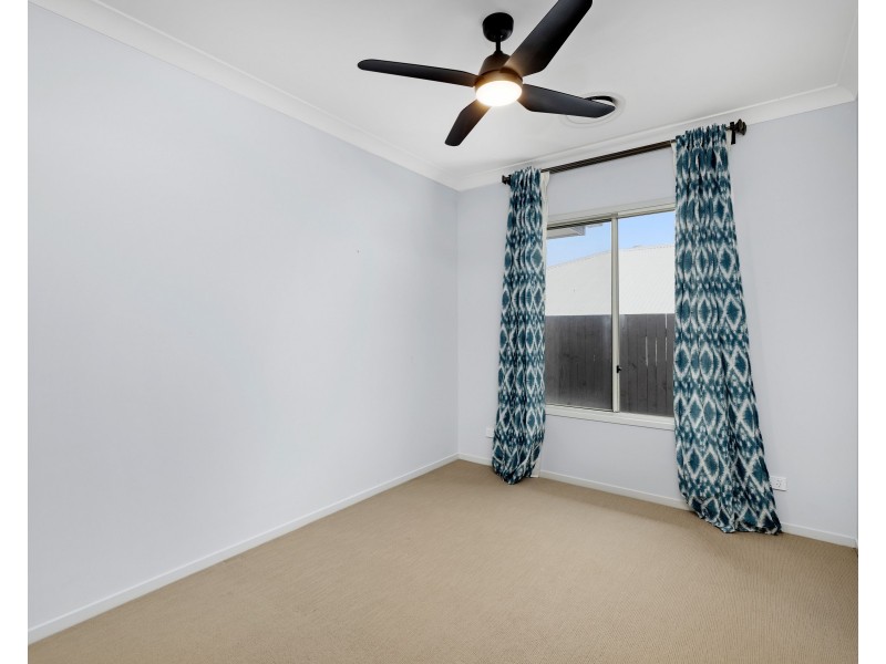 52 McMonagle Crescent, Bellbird Park QLD 4300