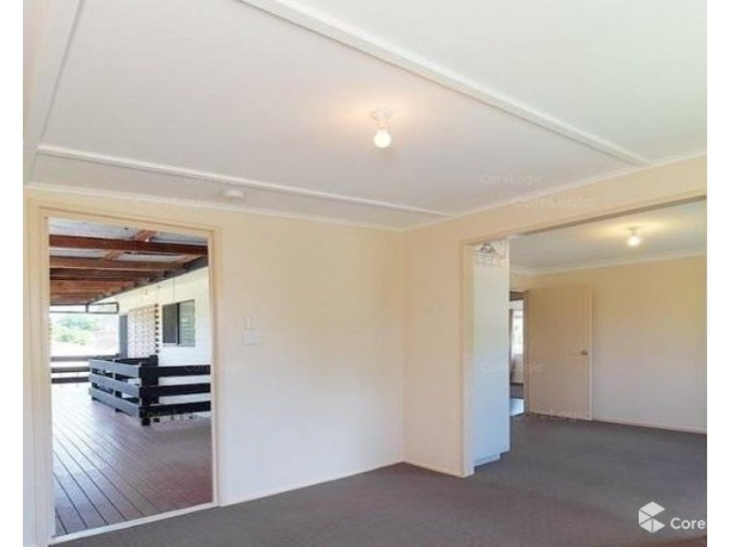 10 Woodburn Street, Marsden QLD 4132