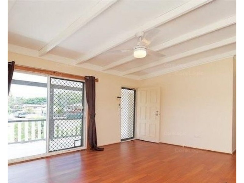 10 Woodburn Street, Marsden QLD 4132