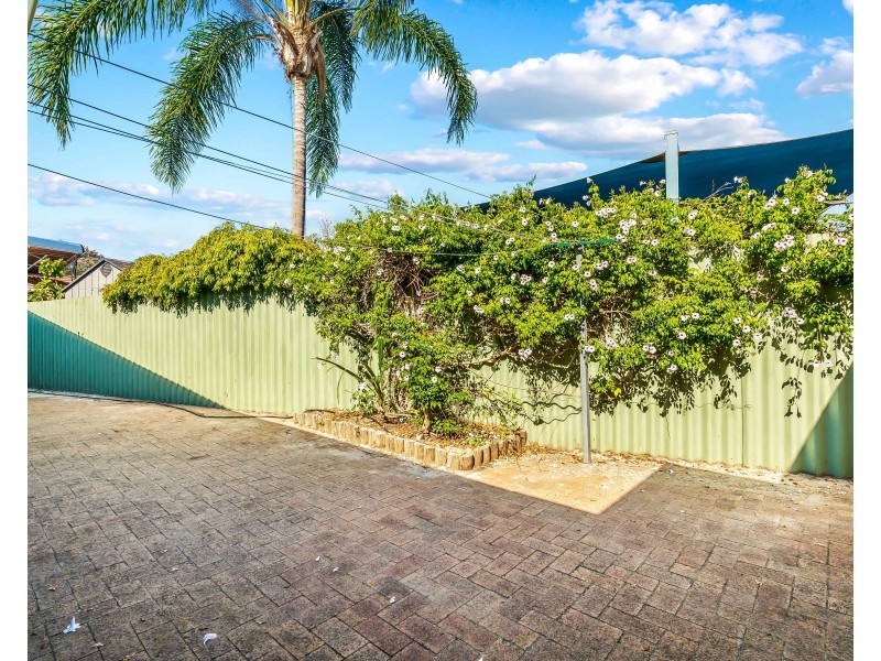 8 Bendigo Court, Willetton WA 6155