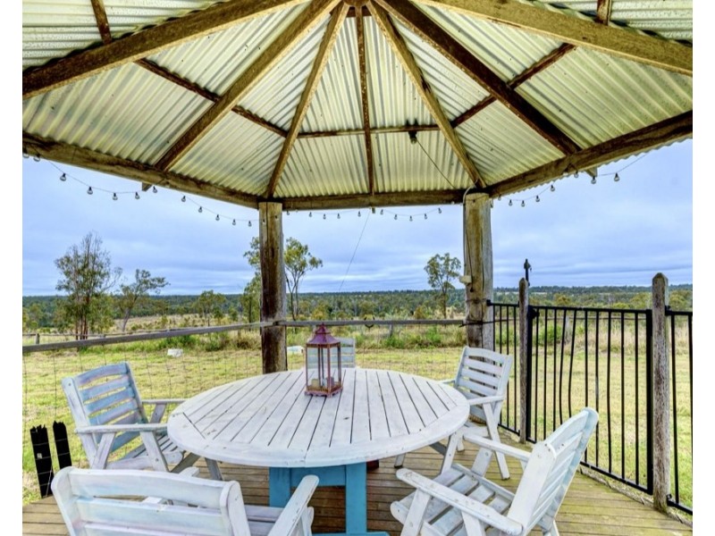 423 Railway Road, Booyal QLD 4671