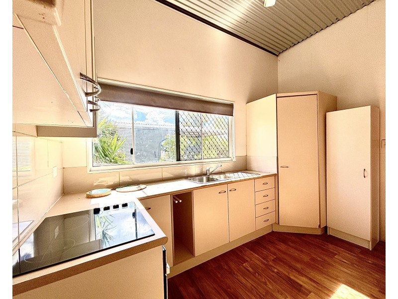 423 Railway Road, Booyal QLD 4671