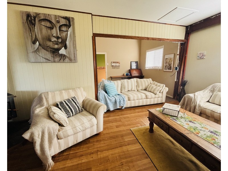 423 Railway Road, Booyal QLD 4671