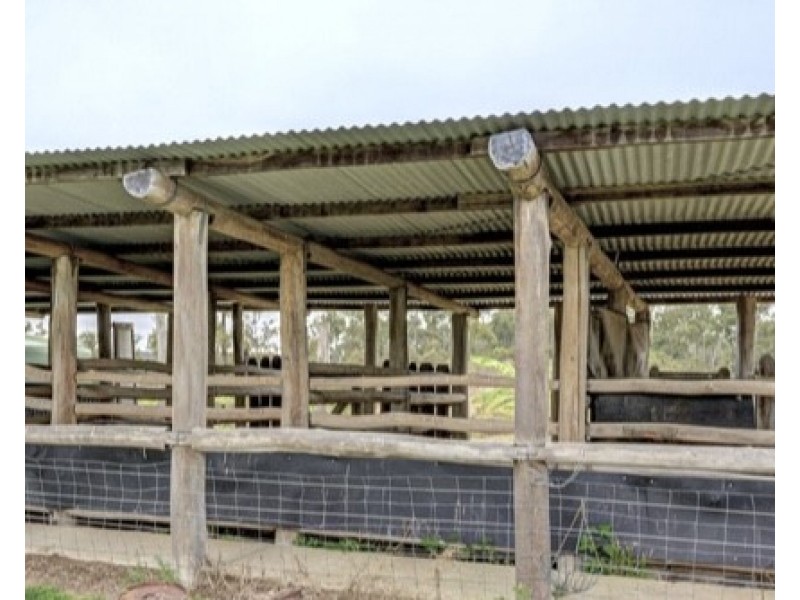 423 Railway Road, Booyal QLD 4671