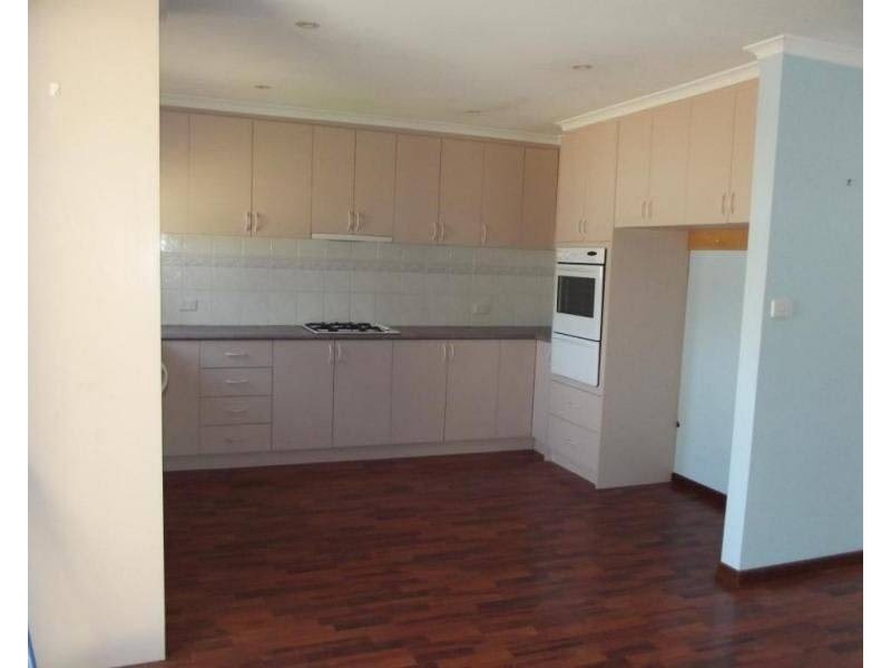 14 Douglass Street, Maryborough VIC 3465