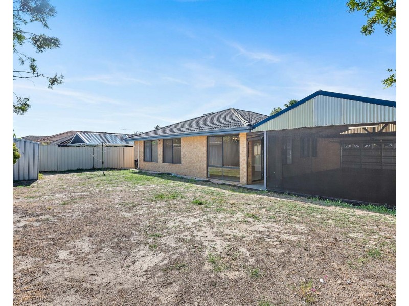 24 Ruby Avenue, Langford WA 6147
