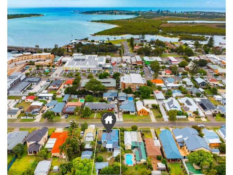 17 Macquarie Street, Swansea NSW 2281