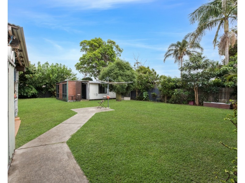 17 Macquarie Street, Swansea NSW 2281