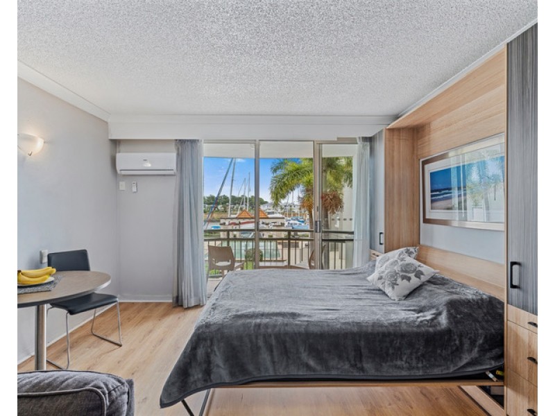 56 John Lund Drive, Hope Island QLD 4212