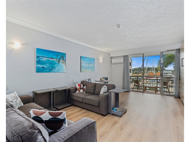 56 John Lund Drive, Hope Island QLD 4212