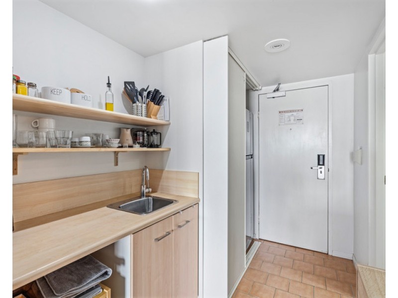 56 John Lund Drive, Hope Island QLD 4212
